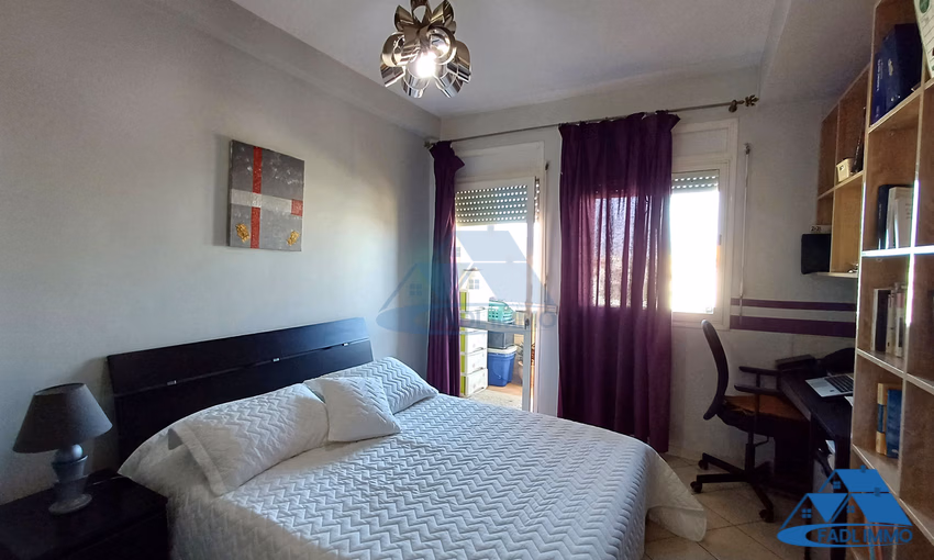 شقة للبيع في الطابق الرابع شقة للبيع في الطابق الرابع