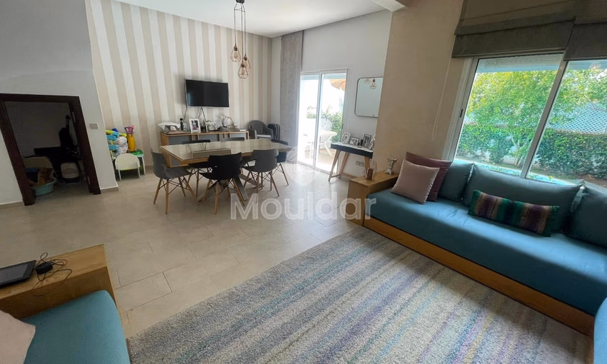 Villa à vendre à Tamaris - 3 chambres, 189 m² habitables, 2 étages.