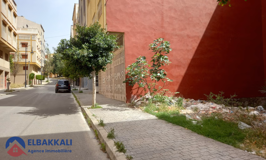 أرض محفظة في تجزئة للبيع لبناء منزل