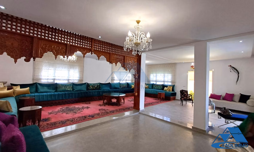 Villa à vendre et trois étages