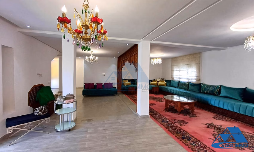 Villa à vendre et trois étages