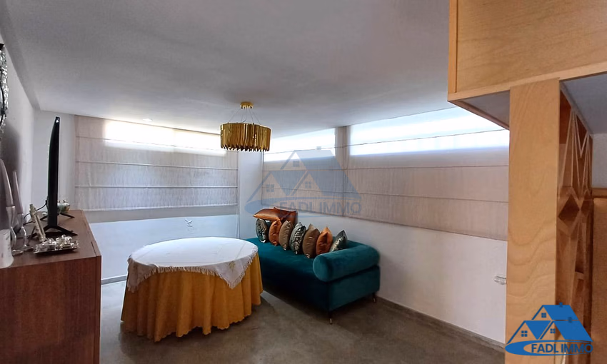 Villa à vendre et trois étages