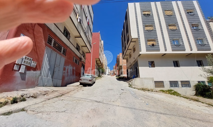 Terrain titré en lotissement à vendre Terrain titré en lotissement à vendre