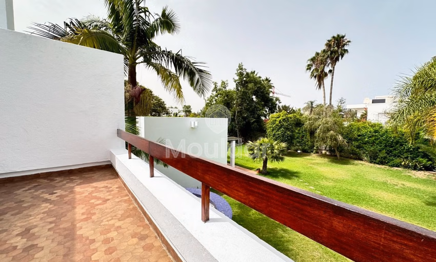 Villa à louer avec jardin