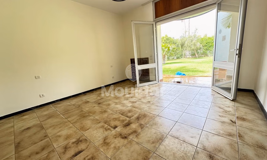 Villa à louer avec jardin