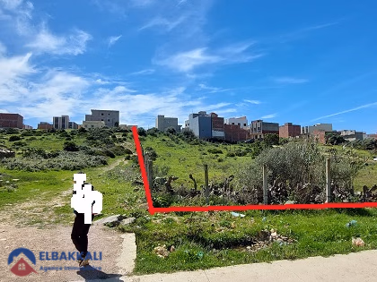 Terrain titré à vendre Terrain titré à vendre