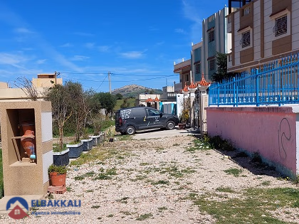 Terrain titré à vendre Terrain titré à vendre