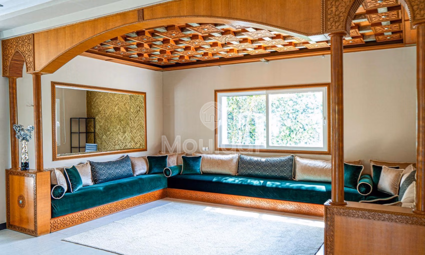 فيلا للبيع في بوسكورة، 3 غرف نوم، 881 م².