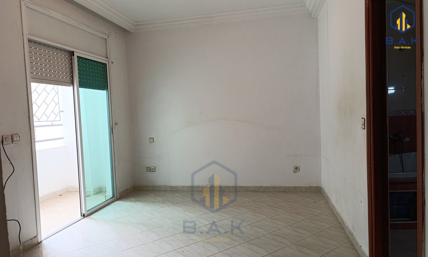 Appartamento in vendita con balcone - view 9