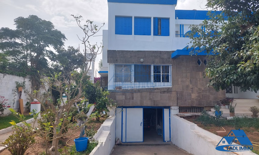 Titled land for sale for industrial activity Titled land for sale for industrial activity