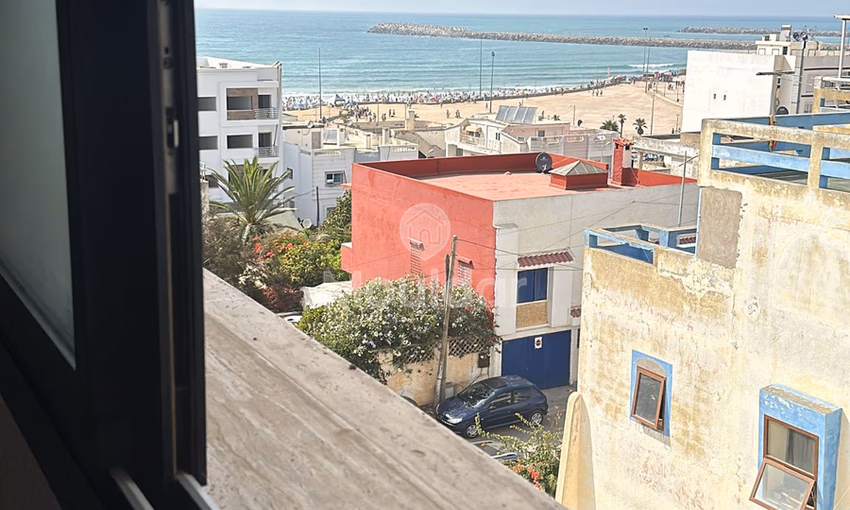 Apartment for rent with balcony