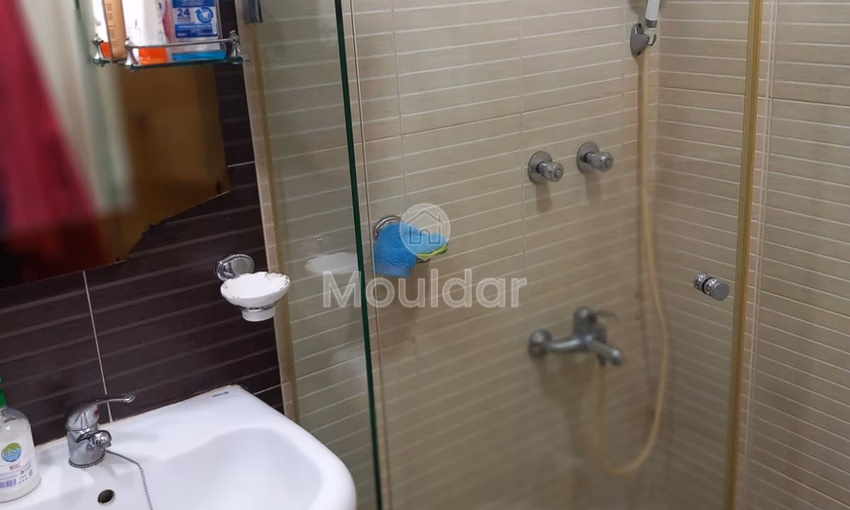 Apartamento en alquiler con balcón en el primer piso Apartamento en alquiler con balcón en el primer piso