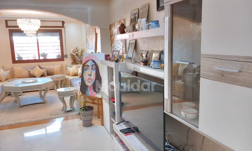 Apartamento en alquiler con balcón en el primer piso Apartamento en alquiler con balcón en el primer piso