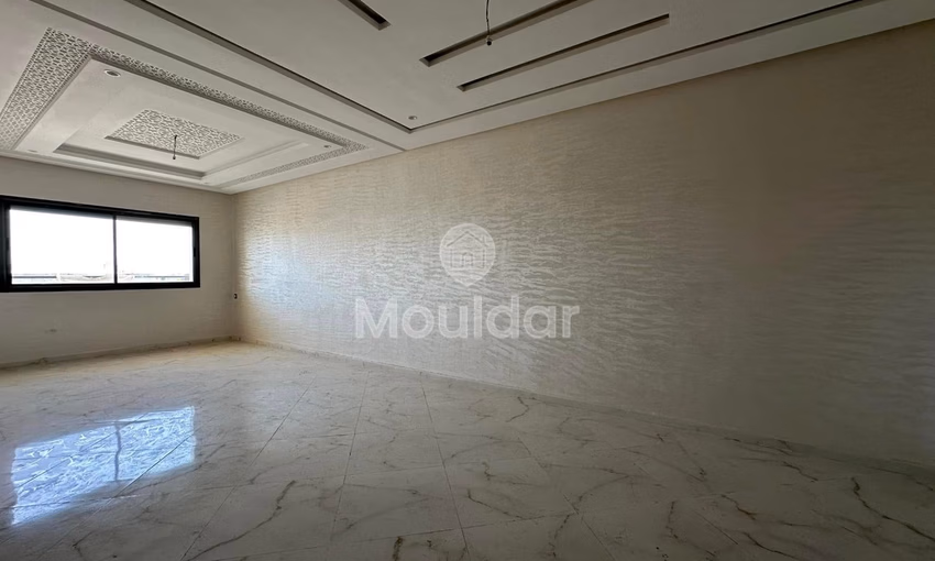 Apartamento nuevo en venta con balcón