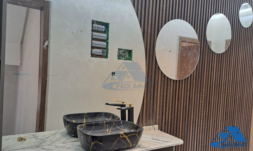 فيلا للبيع مع تراس فيلا للبيع مع تراس