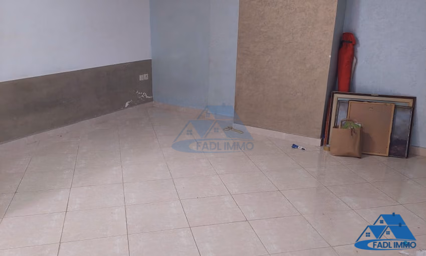 Studio à louer au rez-de-chaussée Studio à louer au rez-de-chaussée