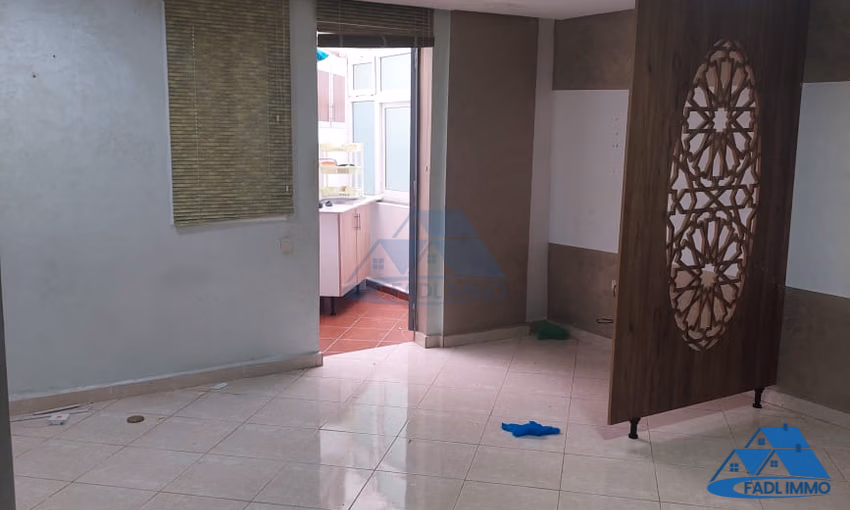 Studio à louer au rez-de-chaussée Studio à louer au rez-de-chaussée