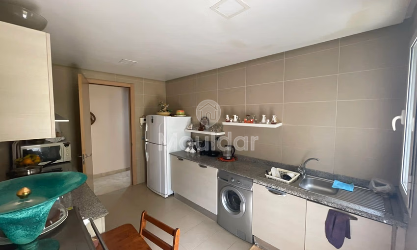 Appartement à louer à Bouskoura - 3 chambres, 165 m²