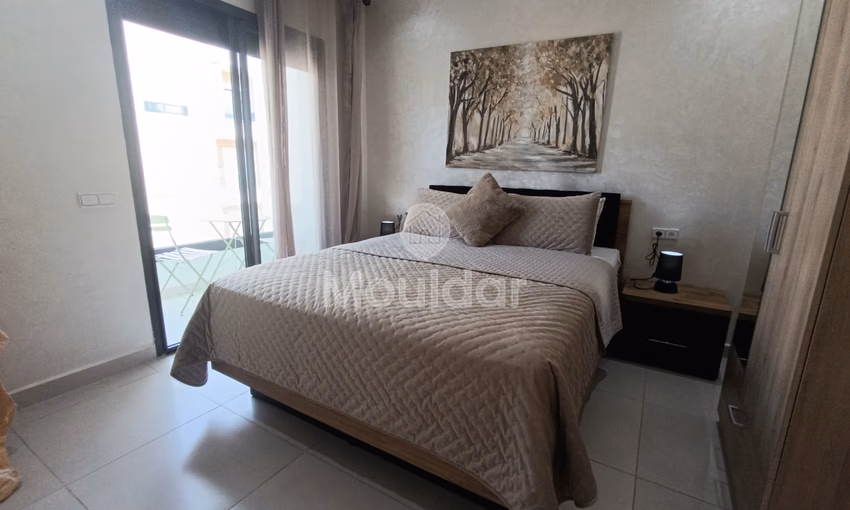 شقة للإيجار مع شرفة في الطابق الثاني شقة للإيجار مع شرفة في الطابق الثاني