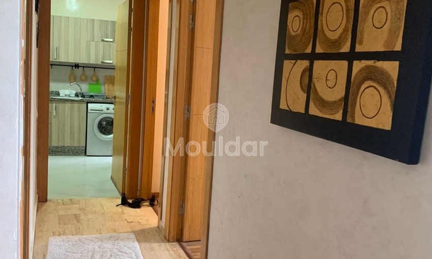 شقة للإيجار مع مسبح في الطابق الأرضي