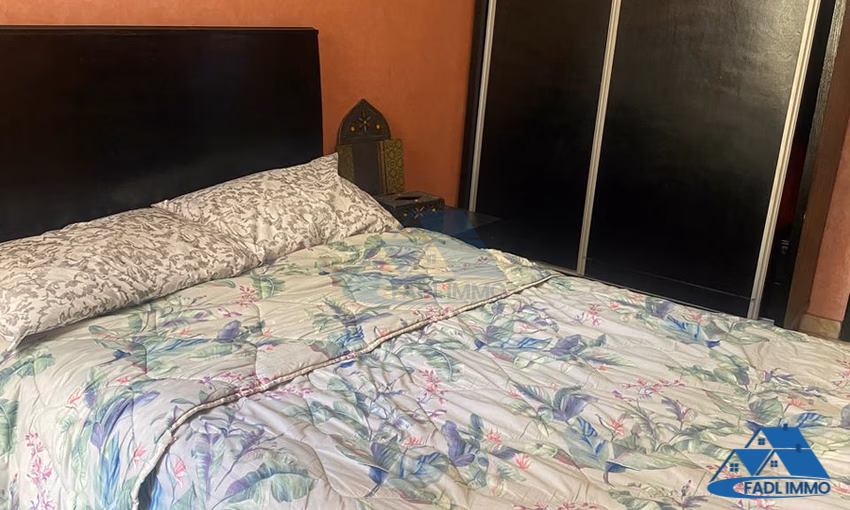 Appartement à louer avec balcon au deuxième étage