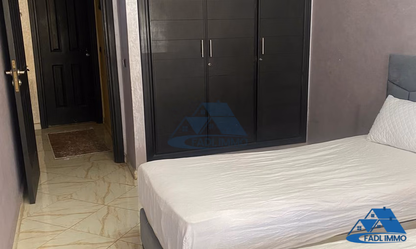 Appartement à louer avec balcon au deuxième étage