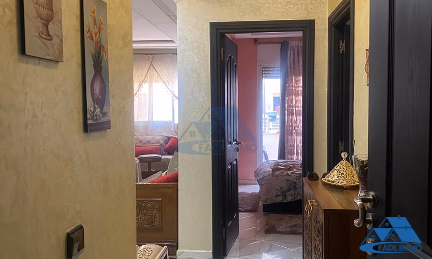 Appartement à louer avec balcon au deuxième étage