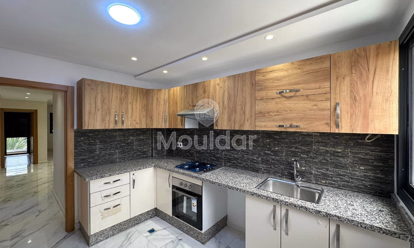 Apartamento nuevo en venta con balcón