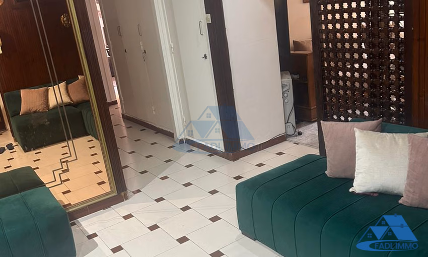 شقة للبيع مع حديقة في الطابق الأول شقة للبيع مع حديقة في الطابق الأول