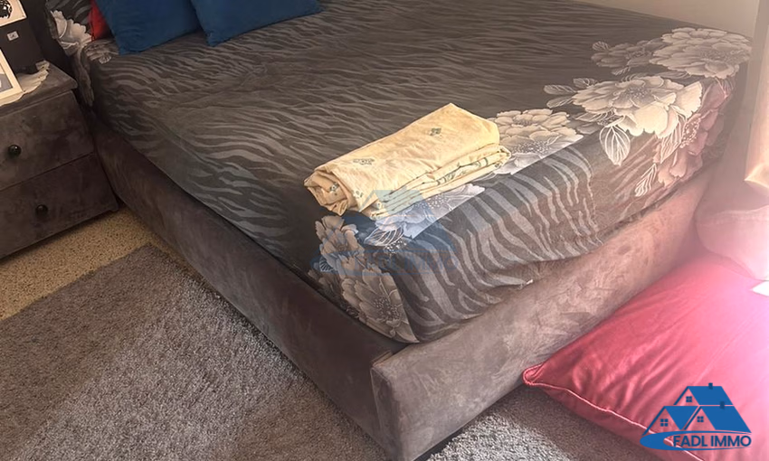 شقة للبيع مع حديقة في الطابق الأول شقة للبيع مع حديقة في الطابق الأول