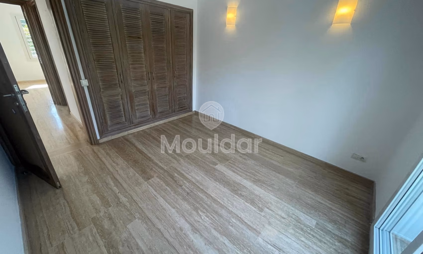 Villa en alquiler - Oasis, Casablanca, 3 habitaciones, 380m²