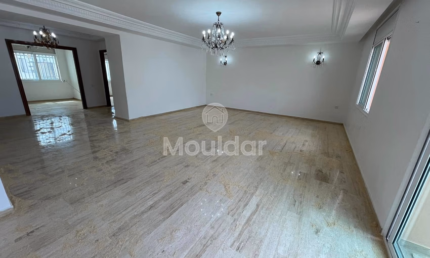 Appartement à louer - 4 chambres, 240 m², Triangle d'Or, Casablanca