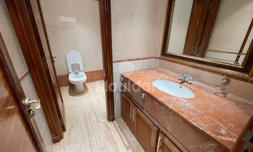 Appartement à louer - 4 chambres, 240 m², Triangle d'Or, Casablanca Appartement à louer - 4 chambres, 240 m², Triangle d'Or, Casablanca