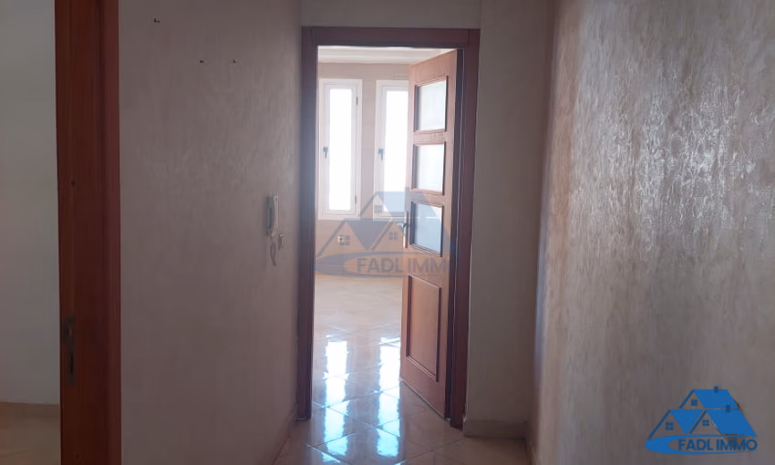 Apartment for rent with balcony