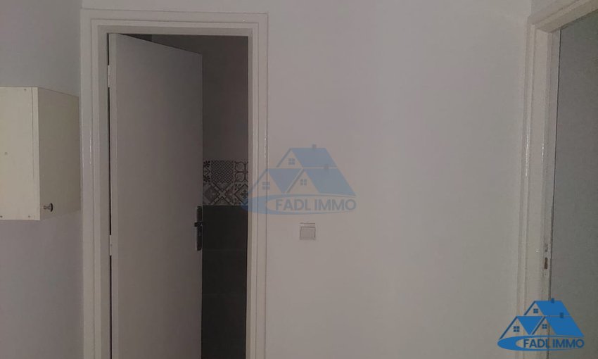 Studio à louer au premier étage - view 3