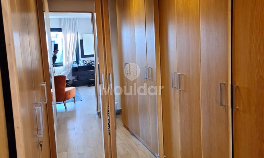 فيلا للشراء مع مسبح