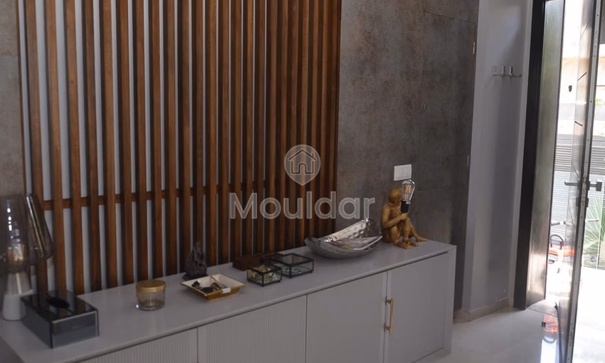 فيلا للشراء مع مسبح