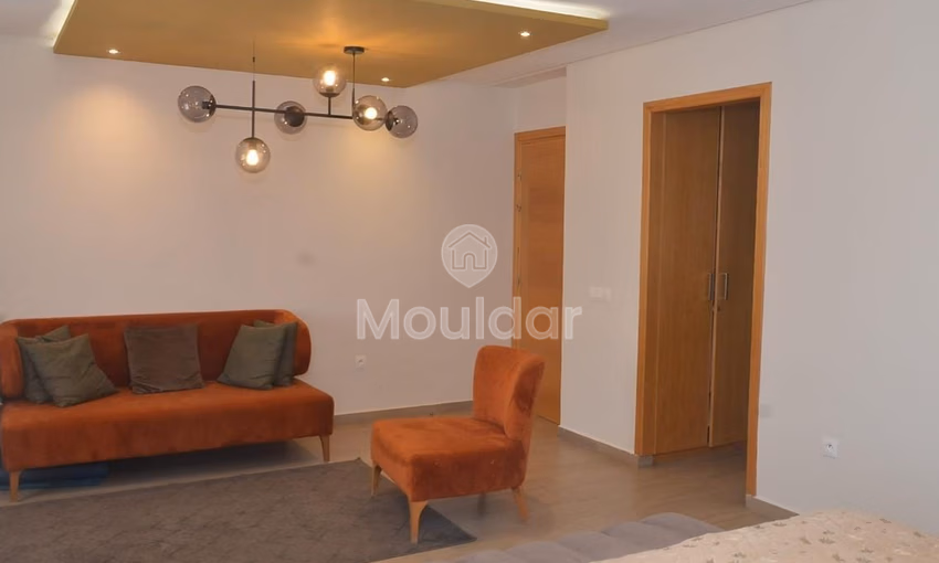 فيلا للشراء مع مسبح