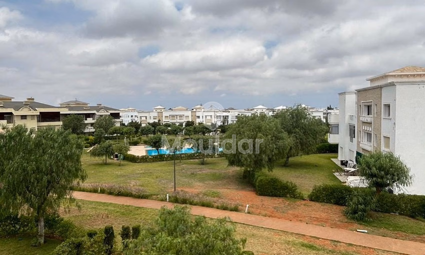 Apartment for rent with terrace