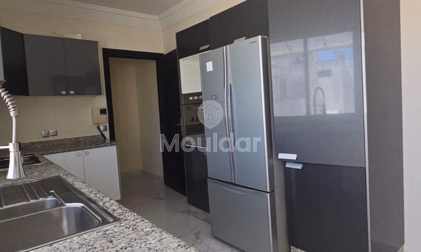 Apartment for rent, 5 bedrooms, Golden Triangle, Casablanca, 269m².