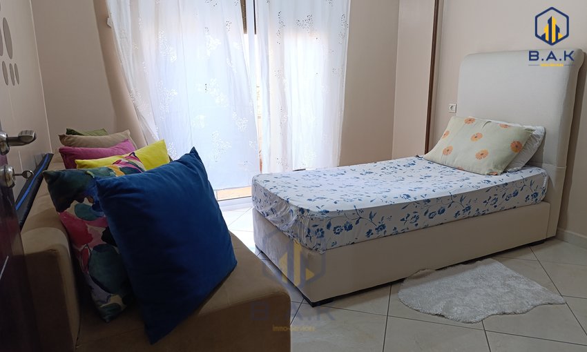 Apartamento en alquiler con terraza - view 9