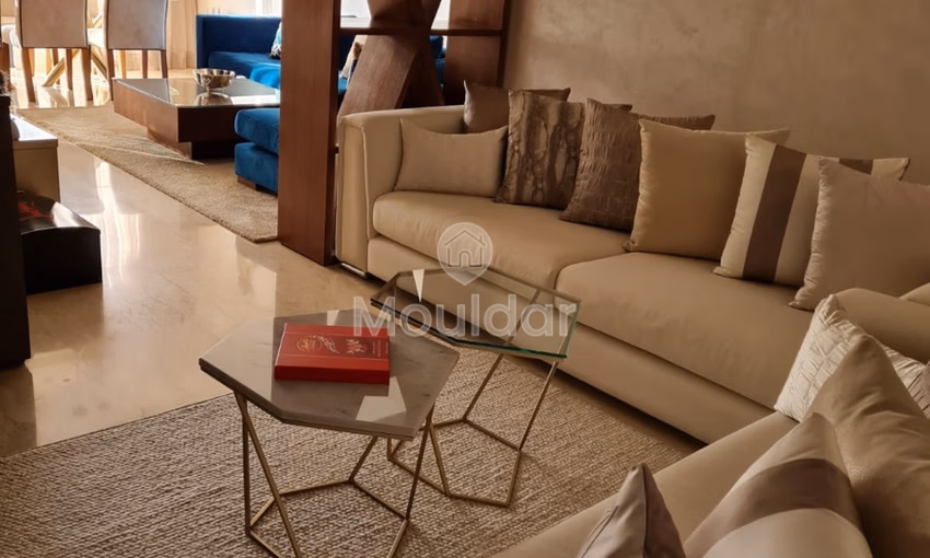 شقة للإيجار مع تراس في الطابق الأرضي