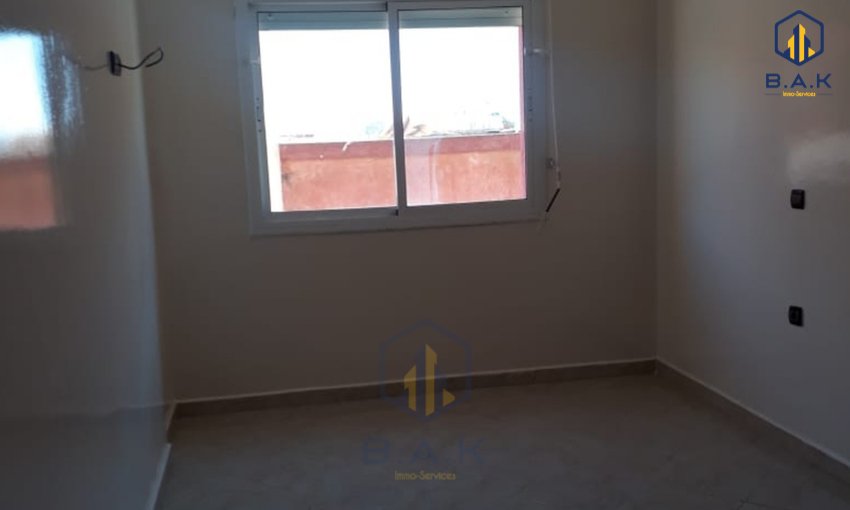 Appartement à vendre avec balcon au premier étage - view 3