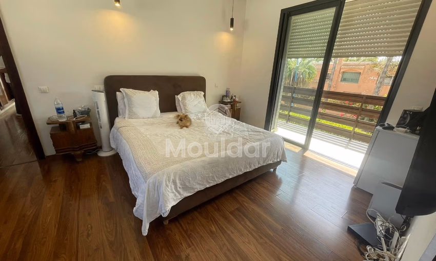 Villa à Louer à Aïn Diab, Casablanca - 7 Chambres
