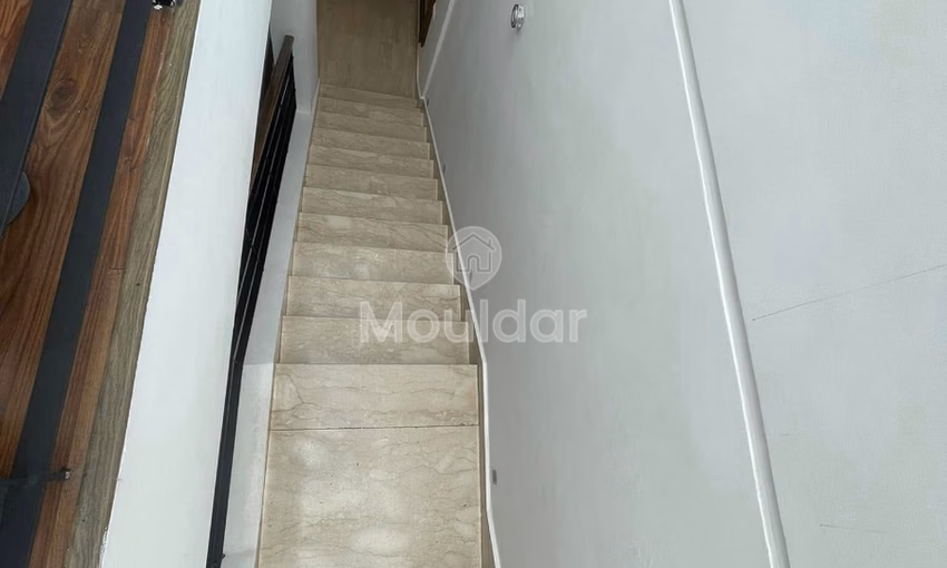 Villa à Louer à Aïn Diab, Casablanca - 7 Chambres