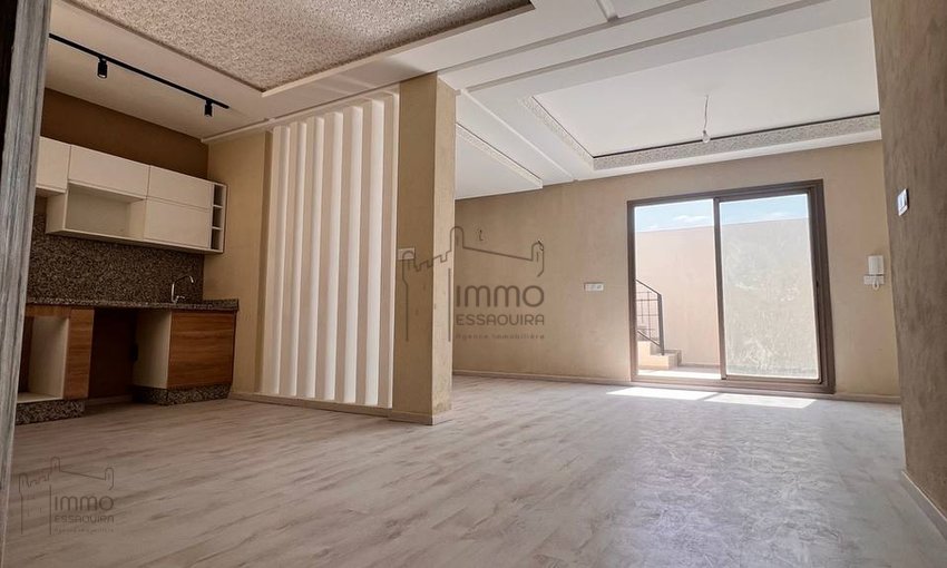 Appartement à vendre avec terrasse - view 2