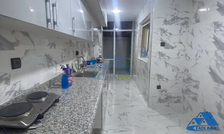 Appartement à louer avec parking au premier étage