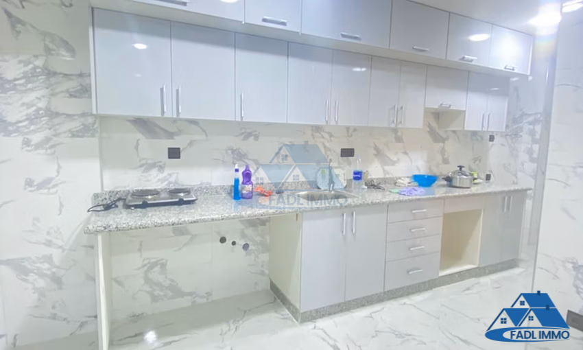 Appartement à louer avec parking au premier étage