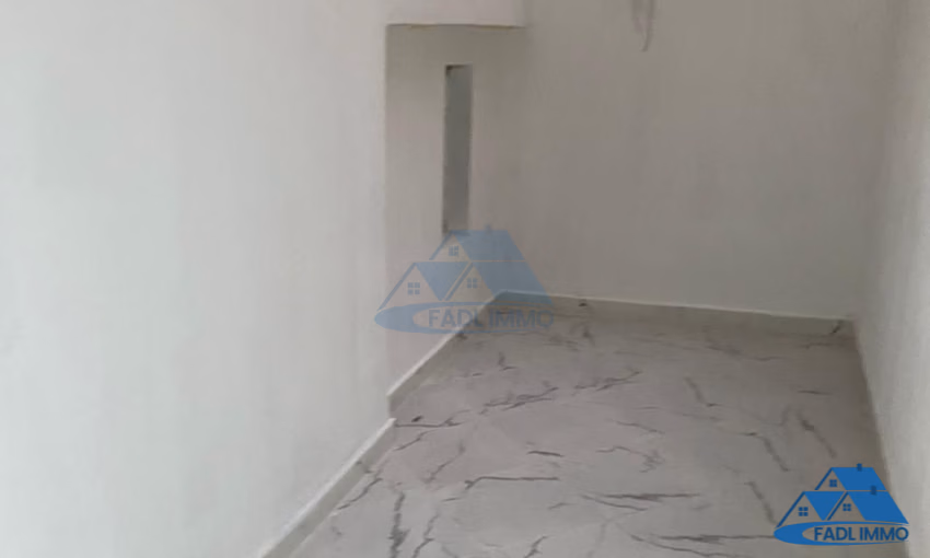 Appartement à louer avec parking au premier étage