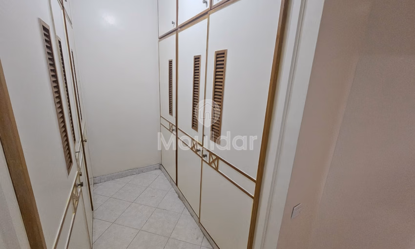 Apartment for rent with terrace Apartment for rent with terrace